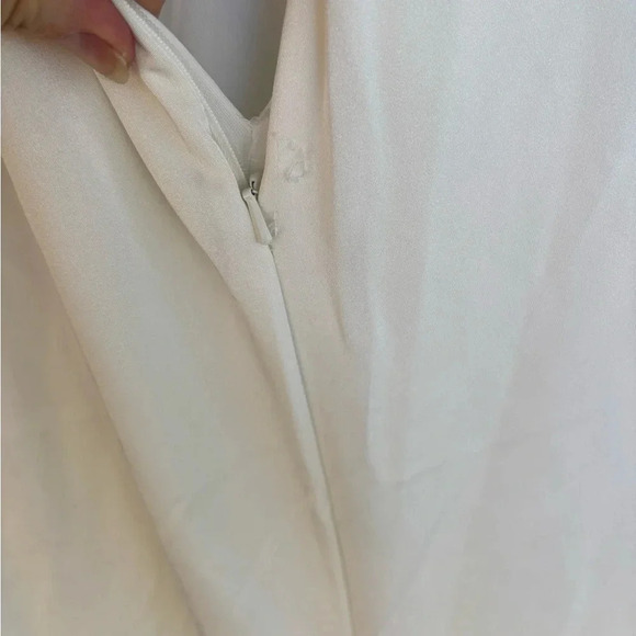 NWOT IEENA MAC DUGGAL White Embellished Sleeveless Evening Dress Size 4 Evening - Picture 3 of 13